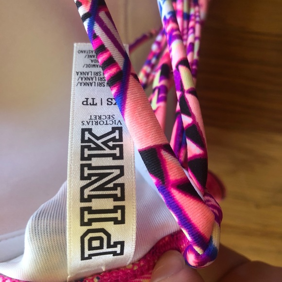Victoria’s Secret PINK swim top size Xs - Picture 3 of 3